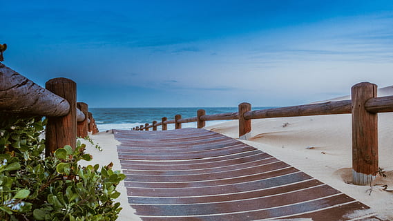 Brun, træ-, havdocke, strand, hav, ocean, solnedgang, lang eksponering, blå, kappe, syd, Afrika, sol, milepæl, hjerte, rejse, træ - materiale, natur, udendørs, sommer, sand, kystlinje, ferier, himmel, jord, scenics - natur, vand, skønhed i naturen, ro, horisont over vand, horisont, rolig scene, landskab, lempelse, rejsemål, ingen mennesker, stolpe, træ post, lang, 4K, CC0, offentligt domæne, royaltyfrie