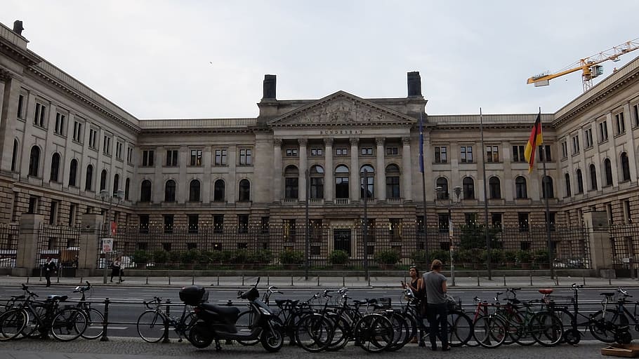 berlin, summer, august, architecture, transportation, building exterior, bicycle, city, mode of transportation, built structure, land vehicle, incidental people, street, nature, sky, travel, people, city life, building, government, activity, real people, outdoors, architectural column, 1080P