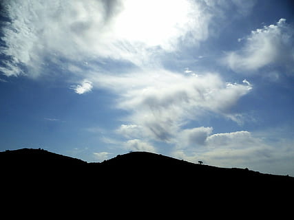 landschap, backlight, hemel, wolk - lucht, silhouet, schoonheid in de natuur, scenics - natuur, berg-, rustige scène, kalmte, natuur, milieu, niet-stedelijke scène, geen mensen, dag, lage hoekweergave, buitenshuis, bergketen, idyllisch, land-, 4K, CC0, publiek domein, royaltyvrij