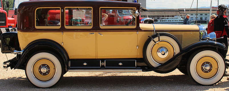 automàtic, oldtimer, clàssic, Cadillac, any de construcció del 1929, madura, paret blanca, mantingut, transport, manera de transport, ciutat, carrer, vehicle terrestre, taxi, transport públic, arquitectura, carretera, viatjar, cotxe, automòbil, rickshaw, vida de ciutat, groc, conduir, gent, persones incidentals, vehicle comercial terrestre, roda, 5K, CC0, domini públic, lliure de regalies