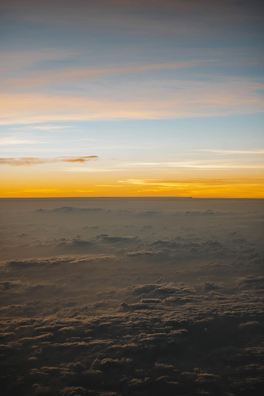 Landschaftsfotografie, Nebel, Meereswolken, Antenne, Fotografie ansehen, Wolken, Blau, Himmel, Wolke, Landschaft, Horizont, Sonnenuntergang, Sonnenaufgang, Szenen - Natur, Schönheit in der Natur, ruhige Szene, wolke - himmel, Ruhe, orange Farbe, keine Leute, Natur, idyllisch, Nicht-städtische Szene, Umgebung, Wasser, draußen, Meer, Gelb, 5K