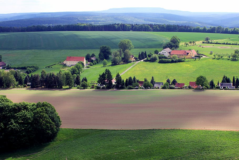 i campi, vista, paesaggio, a strisce, natura, lontano, prospettiva, largo, montagne, vista distante, panorama, verde, idillio, Germania, escursioni a piedi, all'aperto, estate, scena rurale, Paesaggi, albero, collina, colore verde, Europa, pianta, scenics - natura, erba, ambiente, scena tranquilla, bellezza nella natura, la tranquillità, architettura, terra, costruzione, nessuno, scena non urbana, campo, cielo, Casa, giorno, paesaggio ondulato, 5K