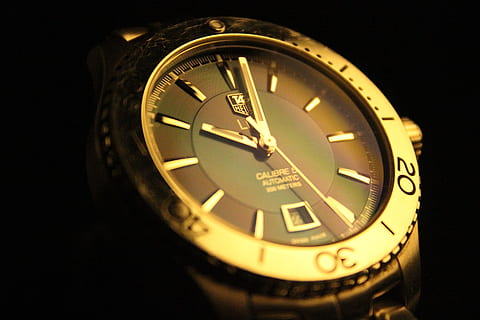 orologio, tempo, puntatori, programma, quadrante, mano minuta, vecchio stile, in stile retrò, numero, vecchio, classico, singolo oggetto, antico, strumento del tempo, avvicinamento, colore nero, orologio da polso, girato in studio, sfondo nero, metallo, precisione, lancetta dell'orologio, in casa, color argento, Timer, moda, accessorio personale, argento - metallo, nessuno, acciaio, lusso, lega, polso, cronometro, 5K, CC0, dominio pubblico, privo di copyright