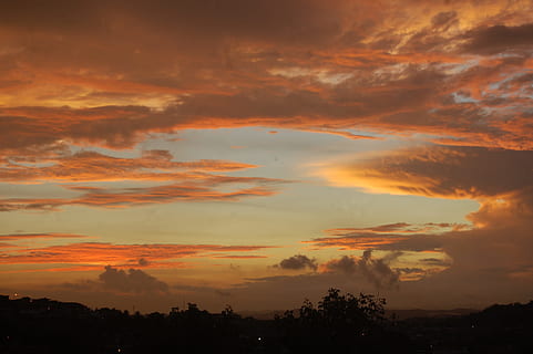 cielo, solare, fra, nuvole, 8, nuvola - cielo, tramonto, scenics - natura, bellezza nella natura, scena tranquilla, la tranquillità, silhouette, colore arancione, nessuno, natura, albero, idilliaco, pianta, cielo drammatico, all'aperto, paesaggio, Inquadratura dal basso, scena non urbana, ambiente, 2K, CC0, dominio pubblico, privo di copyright