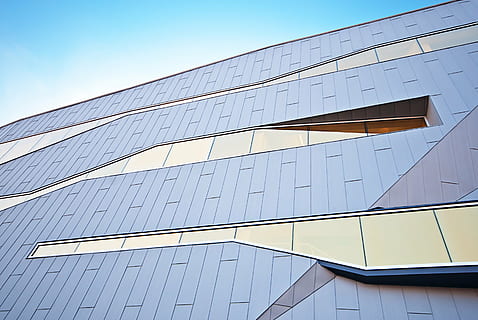 žemas, kampo nuotrauka, pastatas, dangoraižis, stiklas, langai, architektūra, išorinis, miesto, modernus, futuristinis, aukštas, highrise, perspektyva, bokštas, pastatyta struktūra, pastato išorė, žemas kampo vaizdas, stiklas - medžiaga, miestas, atspindys, biurų pastato išorė, biuras, nėra žmonių, švarus dangus, dangus, dieną, langas, mėlyna, lauke, geometrinės formos, pobūdį, 4K, CC0, Viešasis domenas, nemokamai