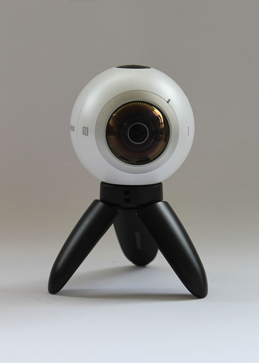 càmera, 3d, p, fotografia, 3d home, aïllat, accessoris, digital, càmera digital, tridimensional, 360 grad, estudi, tecnologia, a l'interior, tir de l'estudi, sol objecte, temes de fotografia, fons blanc, primer pla, cap gent, fet per l'home, natura morta, càmera - equip fotogràfic, objectes fets per l’home, taula, lent - instrument òptic, tallar, equip fotogràfic, seguretat, vigilància, equipament, gris, 4K