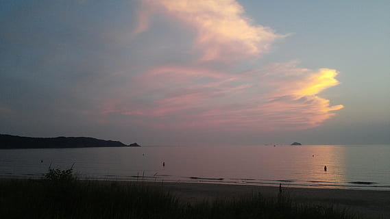 tramonto, nube, angelo, cielo, memoria, inverno, rosso, speranza, dolore, splendore, vita, dolce, autunno, regalo, giorno, luce del sole, mare, natura, acqua, bellezza nella natura, scenics - natura, la tranquillità, scena tranquilla, nuvola - cielo, nessuno, spiaggia, terra, silhouette, cielo drammatico, sole, crepuscolo, idilliaco, all'aperto, 4K, CC0, dominio pubblico, privo di copyright