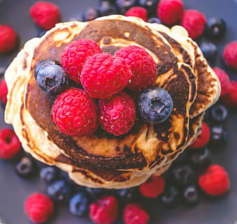 brown, pie, red, blue, berries, pancake, raspberry, blueberries, fruit, berry, blueberry, food, food and drink, berry fruit, freshness, healthy eating, dessert, sweet food, sweet, baked, close-up, cake, indulgence, ready-to-eat, no people, still life, temptation, indoors, baked pastry item, ripe, red currant, 4K, CC0, public domain, royalty free
