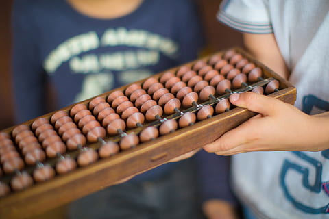 hand, abacus, numbers, math, companies, kids, human hand, holding, childhood, midsection, child, offspring, human body part, adult, close-up, indoors, finance, women, learning, focus on foreground, females, coin, 5K, CC0, public domain, royalty free