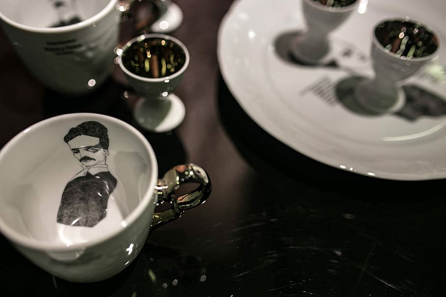 luxós, tasses de te, col · lecció, tasses, te, tassa, elegant, disseny, primer pla, vaixella, beure, taula, cap gent, a l'interior, dia, menjar i beguda, plat, vista d’angle alt, tassa de te, tassa de cafè, refresc, beguda calenta, natura morta, te - beguda calenta, menjar, centrar-se en primer pla, tetera, vidre, 2K