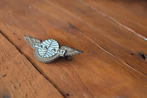 madera, textura, rústico, mesas, antiguo, madera desgastada, piso, material de madera, temas de animales, animal, invertebrado, insecto, fauna animal, nadie, ala animal, animales en la naturaleza, de cerca, un animal, mesa, Arte y artesanía, naturaleza, modelo, enfoque selectivo, vista de alto ángulo, adentro, arte, belleza en la naturaleza, mariposa - insecto, 5K, CC0, dominio público, libre de derechos