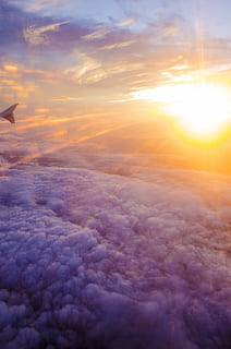 Antenne, Fotografie, Weiß, Wolken, Sonnenlicht, Verkehrsflugzeug, Meer, Wolke, Sonne, Sonnenuntergang, Himmel, Luft, Sonnenaufgang, Ebene, Flug, Wolkengebilde, Filter, Flugzeugfensteransicht, hell, Schönheit, Ton, lila, wolke - himmel, Schönheit in der Natur, Szenen - Natur, orange Farbe, idyllisch, Linseneffekt, Ruhe, ruhige Szene, Natur, keine Leute, Luftaufnahme, Luftfahrzeug, draußen, Flugzeug, Dramatischer Himmel, Weichheit, über, Meteorologie, 4K, CC0, gemeinfrei, lizenzfrei