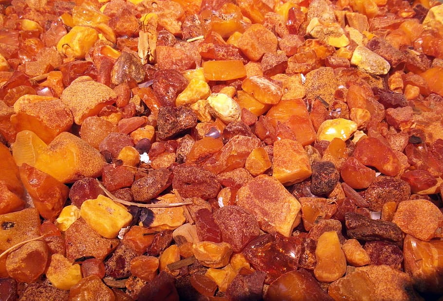 bernstein, crua, naturalesa, gruixut, còdols, Mar Bàltic, marc complet, fons, menjar i beguda, menjar, gran grup d'objectes, abundància, cap gent, natura morta, primer pla, espècia, alimentació saludable, benestar, frescor, elecció, multicolor, fruita, variació, vista d’angle alt, Fruits secs, a l'interior, 2K