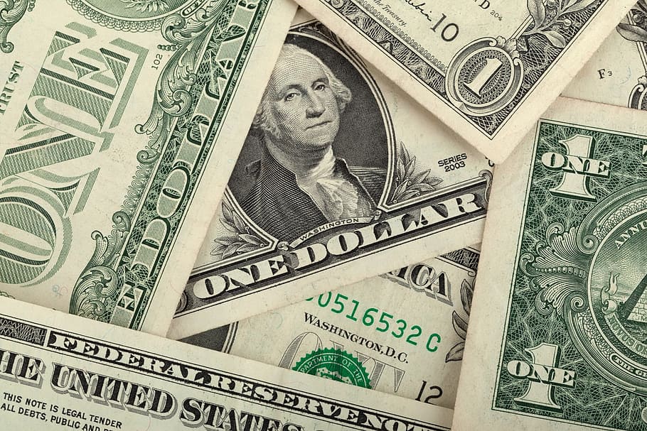 1, nosaltres, bitllets de dòlar, teló de fons, fons, bitllets de banc, factura, negocis, diners en efectiu, moneda, Dòlar americà, dòlar, Finances, verd, diners, un, patró, prosperitat, estalvis, EUA, fons de pantalla, moneda de paper, riquesa, text, cap gent, a l'interior, primer pla, representació, nombre, comunicació, marc complet, representació humana, banca, finances i indústria de les empreses, arquitectura, economia, 1080P