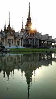 temple, budista, posta de sol, reflexió, korat, Tailàndia, arquitectura, budisme, asia, menjar, bangkok, lloc famós, pagoda, construcció de temples, cultures, exterior de l'edifici, estructura construïda, edifici, religió, creença, cel, espiritualitat, aigua, lloc de culte, davant del mar, cap gent, naturalesa, llac, destinacions de viatge, a l'aire lliure, fletxa, 2K, CC0, domini públic, lliure de regalies