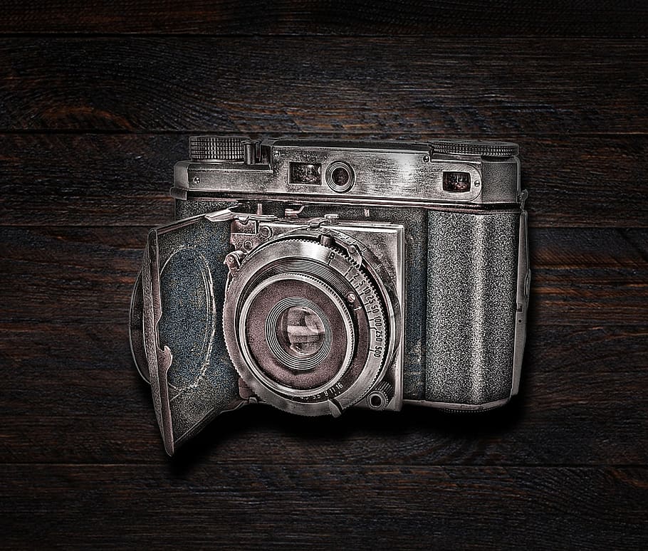 kamera, Retro, arka fon, lens, fotoğrafçı, Fotoğraf, teknoloji, kayıt, atış, analog, kleinbild filmi, medya, eski kamera, ahşap, ahşap tahıl, karanlık, parke, dekoratif, tahta, ahşap arka plan, doku, kahverengi, yüzey, kamera - fotoğrafik donanımlar, fotoğrafçılık temaları, içeriye, retro tarz, ahşap malzeme, tablo, tek nesne, insansız, fotoğrafik donanım, eski, metal, lens - optik alet, stüdyo çekimi, deri, natürmort, fotoğraflama, kapatmak, nostalji, Antik, krom, gümüş renkli, 2K