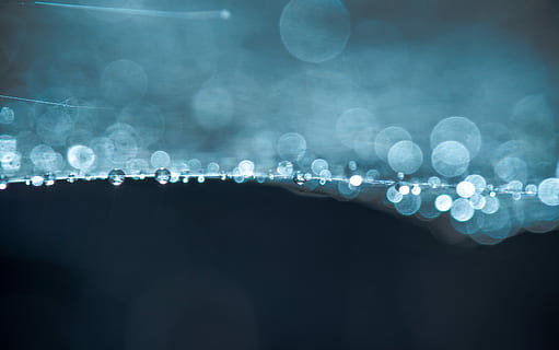 Makrofotografie, Wasser, Tropfen, Bokeh Fotografie, Blau, Beleuchtung, Makro, Wassertropfen, Netz, Spinnennetz, beleuchtet, Unscharf gestellt, Nacht-, Lichtanlage, keine Leute, Licht - natürliches Phänomen, Nachtleben, Linseneffekt, abstrakt, drinnen, Kreis, Nachtclub, Veranstaltung, kopieren sie platz, Natur, Blase, Musik-, Urlaub, Licht, hell, 5K, CC0, gemeinfrei, lizenzfrei