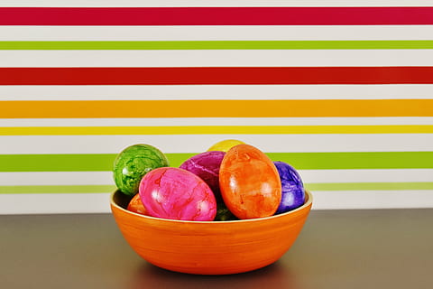 sortiment de culoare de ouă de Paște, ou, oua de Paste, colorat, Paste Fericit, ouă colorate, culoare, decor, Paști, ouă fierte, vopsite ouă de Paști, multi colorate, mâncat sănătos, mancare si bautura, în interior, nici o persoana, alimente, castron, fruct, prospeţime, studio shot, natură moartă, bunăstare, masa, a închide, roșu, variație, spațiu copie, vegetal, grup de obiecte, organic, faianță, 4K, CC0, domeniu public, fără drepturi de autor