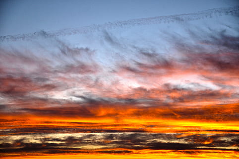 himmel, skyer, solnedgang, rød, natur, overskyet himmel, overskyet, tusmørke, celajes, rødlig, belysning, eftermiddag, sky - himmel, scenics - natur, miljø, dramatisk himmel, orange farve, multi farvet, skønhed i naturen, ingen mennesker, levende farve, skumring, abstrakt, cloudscape, ærefrygt, by skyline, gul, udendørs, abstrakte baggrunde, meteorologi, mørk, 4K, CC0, offentligt domæne, royaltyfrie