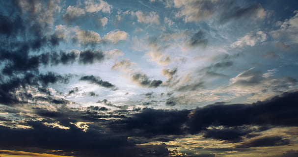 dark, clouds, sky, nature, cloud - sky, dramatic sky, cloudscape, storm, beauty in nature, scenics - nature, sunset, tranquility, backgrounds, sunlight, no people, atmosphere, twilight, environment, awe, outdoors, abstract, meteorology, wind, bright, ominous, 4K, CC0, public domain, royalty free