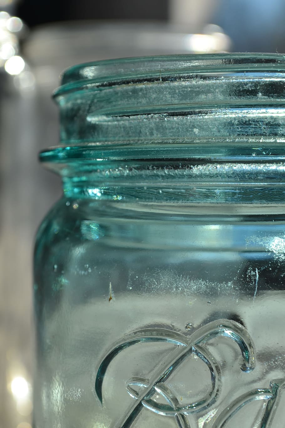 modré skleněné nádoby, láhev, Průhledná, detail, kontejner, sklenka, skleněné nádoby, sklenice, mason jar, sklo - materiál, průhledný, nikdo, uvnitř, zaměřit se na popředí, jídlo a pití, stálý život, mokré, jídlo, modrý, stůl, skupina, selektivní zaměření, svěžest, tyrkysové barvy, 4K
