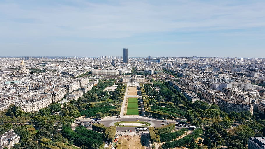 antenne, udsigt, bybygninger, by, dagtimerne, areal, Paris, Frankrig, bybilledet, Frankrig, urban scene, Eiffeltårnet, Europa, by skyline, arkitektur, berømte sted, hovedstæder, himmel, sky - himmel, høj vinkel visning, bygning udvendig, bygget struktur, bygning, vej, træ, boligområde, natur, dag, plante, ingen mennesker, transportmidler, gade, høj - høj, udendørs, kontorbygning udvendig, skyskraber, 5K