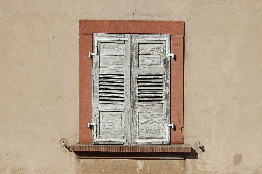 okno, architektura, fasáda, budova, zeď, Domov, závěrky, hauswand, starý, propadl, spustit dolů, zanechat, opustit, rozpad, stará budova, čelní, písek, dřevo, stavba, nástěnný prvek, exteriér budovy, Zavřeno, nikdo, dřevo - materiál, den, tvar, Dům, bezpečnost, bezpečnostní, ochrana, geometrický tvar, kov, vchod, dveře, venku, 2K