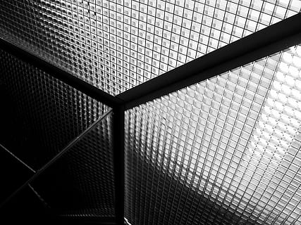 plafoniera, astratto, modello, prospettiva, in casa, nessuno, struttura costruita, architettura, giorno, avvicinamento, metallo, fotogramma intero, sfondi, recinto, luce del sole, natura, confine, griglia, grattugiare, Inquadratura dal basso, design, strutturato, soffitto, 2K, CC0, dominio pubblico, privo di copyright