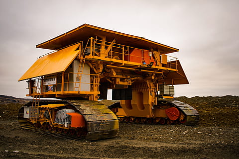 maskine, knuser, kulminedrift, industri, miner, transportmidler, byggebranchen, natur, byggeplads, himmel, vejbygning, transportform, ingen mennesker, maskineri, sky - himmel, vej, byggemaskiner, skraldevogn, udendørs, arkitektur, gul, miljø, bygget struktur, lastbil, byggemateriale, 5K, CC0, offentligt domæne, royaltyfrie