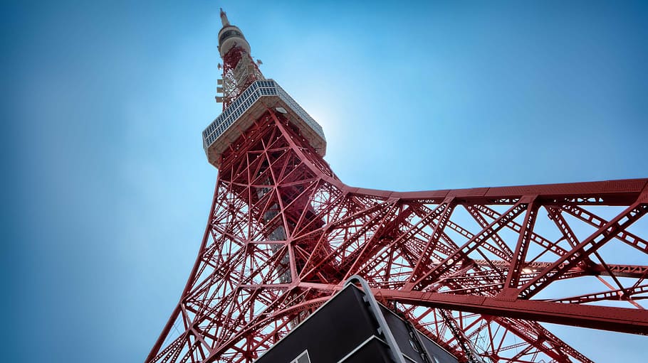lavvinkelfotografering, rød, tårn, arkitektur, høj, lav vinkel skud, perspektiv, tokyo tower, rejsemål, lav vinkel visning, rejse, bro - menneskeskabt struktur, bygget struktur, himmel, pariserhjul, udendørs, bevægelse, metal, by, forbindelse, turisme, natur, blå, fortiden, historie, høj - høj, bro, ingen mennesker, jern, jern - metal, legering, stål, 4K