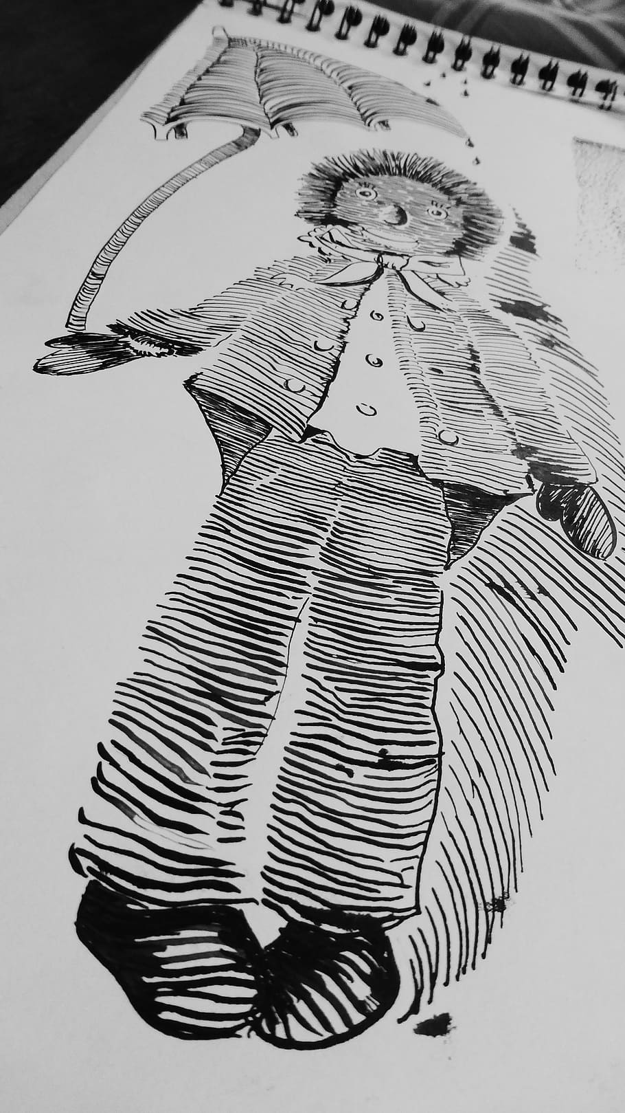 dibuix, lliçons de dibuix, eriçó, aprendre, escola, pintura, blanc i negre, dibuixar, art i artesania, creativitat, patró, representació, cap gent, primer pla, a l'interior, representació humana, natura morta, disseny, artesania, semblança femenina, semblança masculina, penjant, decoració, forma, paper, funció de construcció de parets, motiu floral, 4K