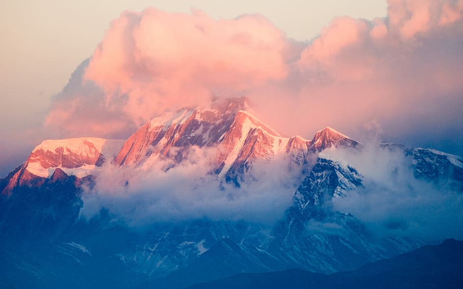 muntanya, cobert, neu, durant el dia, Alps, núvols, núvol, trello, pastel, paisatge, Serra, glacera, gel, posta de sol, moutain, bellesa a la natura, escenics - natura, cel, núvol - cel, medi ambient, tranquil·litat, cap gent, escena tranquil·la, boira, hivern, naturalesa, escena no urbana, cim de muntanya, temperatura de fred, a l'aire lliure, muntanya nevada, 2K