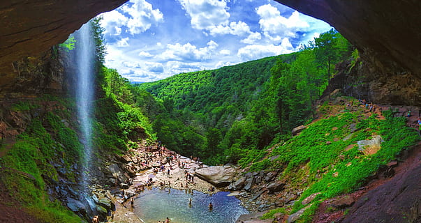 aérien, la photographie, cascades, jour, les collines, des arbres, personnes, corps, eau, cascade, nuage, arbre, ciel, étang, la grotte, foule, forêt, paradis, la nature, randonnée, recours, vacances, paysages - nature, beauté dans la nature, scène tranquille, Montagne, nuage - ciel, plante, tranquillité, scène non urbaine, terre, journée, couleur verte, idyllique, croissance, éloigné, environnement, personne, en plein air, eau qui coule, écoulement, 5K, CC0, domaine public, libre de droits