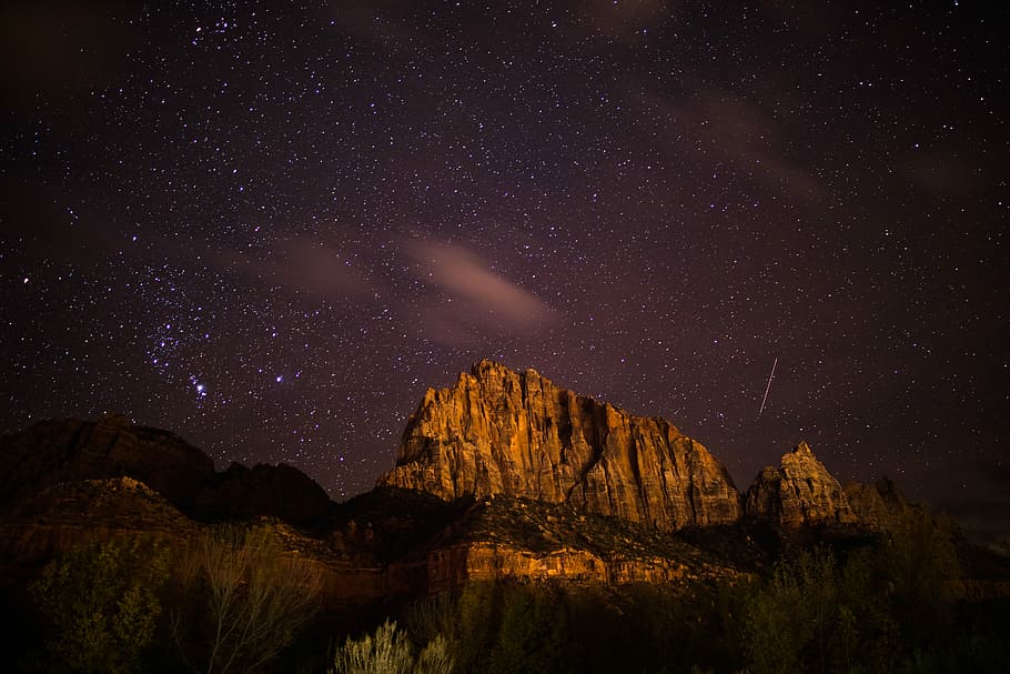 marró, rocós, muntanya, cos, aigua, nit, estrella, núvol, utah, fotografia, vigilant, Zion, cel nocturn, estrella - espai, astronomia, espai, cel, escenics - natura, galàxia, bellesa a la natura, naturalesa, escena tranquil·la, tranquil·litat, Serra, rock, camp estel·lar, cap gent, rock - object, Via Làctea, sòlid, a l'aire lliure, formació, espai i astronomia, 5K