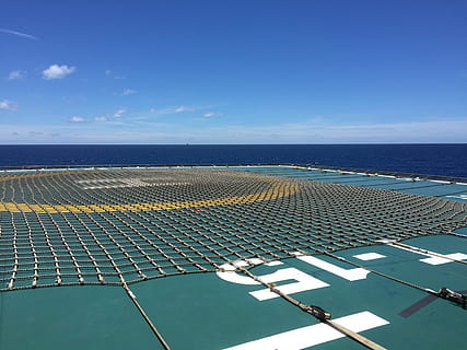 offshore, oceà, mar, plataforma, gas, plataforma, oceà, mar, gas, oli, producció, energia, petroli, exploració, trepant, perforació, enginyeria, grua, operació, blau, naturalesa, platja, panell solar, cel, aigua, estiu, cap gent, estadi, a l'aire lliure, horitzó sobre l’aigua, esport, energia solar, generació de combustible i energia, dia, tecnologia, vista d’angle alt, horitzó, conservació del medi ambient, llum solar, en fila, núvol - cel, 2K, CC0, domini públic, lliure de regalies