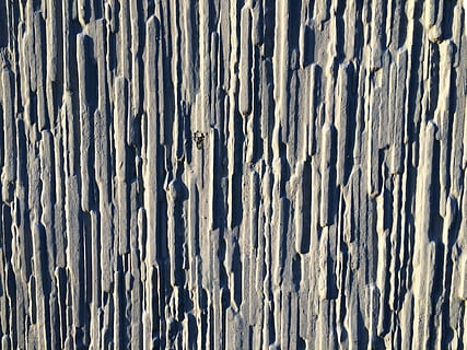 power box, struktur, tæt, baggrund, metal, mønster, jern, fletning, baggrunde, tekstureret, ru, materiale, abstrakt, murbygningsfunktion, træ - materiale, gammel, fuld ramme, ingen mennesker, tæt på, dag, udendørs, sollys, natur, bygget struktur, gentagelse, arkitektur, forvitret, barriere, træstamme, 2K, CC0, offentligt domæne, royaltyfrie