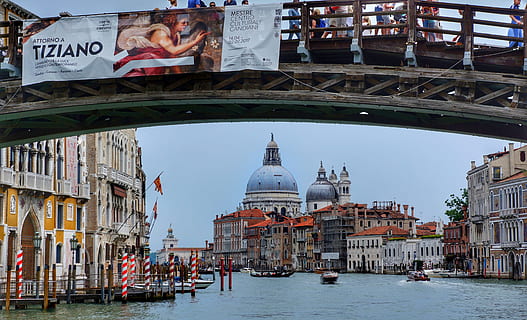 bridge, under, view, venice, canal, boats, italy, building exterior, architecture, built structure, city, place of worship, travel destinations, religion, water, belief, tourism, spirituality, transportation, travel, nautical vessel, dome, connection, outdoors, gondola - traditional boat, 5K, CC0, public domain, royalty free