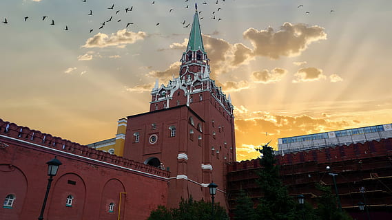 himmel, tårn, rød, blå, arkitektur, by, reise, bygning, Urban, teknologi, bybildet, turisme, landemerke, industri, struktur, skyline, solnedgang, moderne, nettverk, virksomhet, skyskraper, hvit, kommunikasjon, stål, Sky, utstyr, stasjon, telefon, sommer, bygget struktur, bygge eksteriør, sky - himmel, reisemål, natur, sted for tilbedelse, historie, fortiden, Religion, skumring, ingen folk, spir, utendørs, klokke, 5K, CC0, offentlig domene, opphavsrett gratis