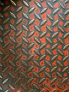 vermell, negre, patró de metall, diamantat, gris, superfície d’acer, textura, patró, metall, aspre, repetitiu, fons, marc complet, cap gent, primer pla, repetició, color plata, vista d’angle alt, xapa de metall, acer, resum, rovellat, a l'interior, en fila, brillant, forma, directament a sobre, aliatge, efecte texturat, 1080P, CC0, domini públic, lliure de regalies