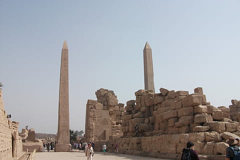 Luxor, Egypte, tempel, complex, luxor, Egypte, beroemd, tempelcomplex, geschiedenis, reisbestemmingen, grote groep mensen, oude, hemel, oude beschaving, architectuur, het verleden, reizen, ingebouwde structuur, toerisme, groep mensen, gedenkteken, heldere lucht, monument, buitenkant van het gebouw, menigte, natuur, dag, incidentele mensen, architectonische kolom, oudheidkunde, geruïneerd, bezoek, 2K, CC0, publiek domein, royaltyvrij