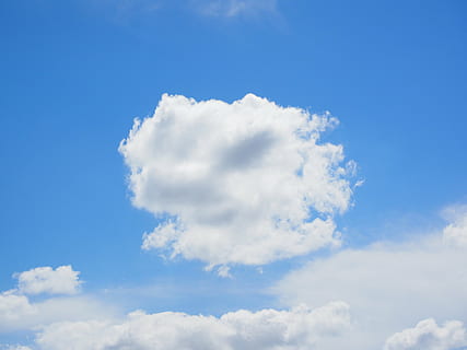 putih, awan, bersih, biru, langit, musim panas, hari yang cerah, cerah, awan kumulus, cumulus humilis, cumulus mediocris, kumulus, awan - langit, cloudscape, latar belakang, alam, cuaca, hanya langit, warna putih, pemandangan, keindahan di alam, tidak ada orang, scenics - alam, ketenangan, hari, adegan yang tenang, idilis, di luar rumah, suasana, tampilan sudut rendah, sinar matahari, meteorologi, kelembutan, terang, 4K, CC0, domain publik, bebas royalti