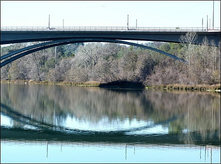 ponte, acqua, riflessione, fiume, rurale, cavalcavia, struttura, architettura, pittoresco, strada, campata, arco, telaio, ponte - struttura fatta dall'uomo, connessione, lungomare, nessuno, struttura costruita, natura, mezzi di trasporto, cielo, giorno, pianta, la tranquillità, albero, ponte ad arco, all'aperto, 1080P, CC0, dominio pubblico, privo di copyright