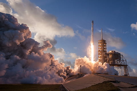 Raketenschiff Fotografie, Space Shuttle, Himmel, Wolke, Rauch, Struktur, Rakete, starten, wolke - himmel, die Architektur, gebaute Struktur, Natur, Rauch - physische Struktur, Kommunikation, Technologie, keine Leute, Turm, Gebäudehülle, Industrie, draußen, Reise, Umgebung, Zeichen, Land, explodiert, Warnschild, Luftverschmutzung, Verschmutzung, 2K, CC0, gemeinfrei, lizenzfrei