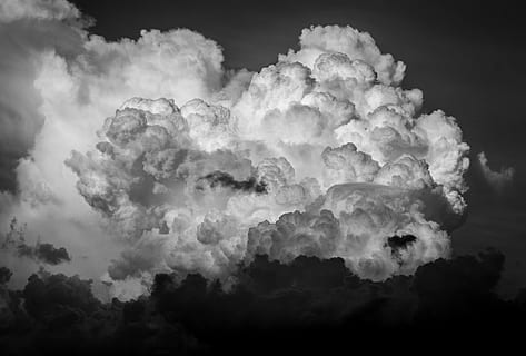 Graustufenfoto, Wolken, Textur, Licht, Himmel, Weiß, schwarz, Wolkengebilde, Muster, Luft, Klima, Atmosphäre, wolkig, natürlich, draussen, Meteorologie, Natur, Wetter, Schwarz und weiß, dunkel, wolke - himmel, keine Leute, draußen, Tag, Schönheit in der Natur, Szenen - Natur, Ruhe, Hintergründe, Umgebung, ruhige Szene, Sturmwolke, Sturm, idyllisch, Dramatischer Himmel, Nicht-städtische Szene, bedrohlich, abstrakte Hintergründe, 4K, CC0, gemeinfrei, lizenzfrei