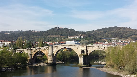 bridge, architecture, river, construction, urban, roman bridge, symbol, built structure, water, bridge - man made structure, connection, transportation, arch, building exterior, nature, travel destinations, arch bridge, city, mountain, no people, travel, sky, day, 4K, CC0, public domain, royalty free