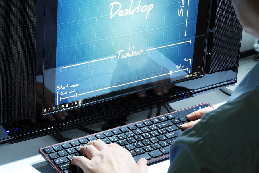 treball, ordinador, programador, escriptori, PC, armes, mà, xarxa, programa, negocis, ai, Ciències de la Computació, Internet, empresa, oficina, universitat, tecnologia, equips informàtics, monitor d’ordinador, Finances, ocupació, mà humana, a l'interior, gent, part del cos humà, comunicació, negoci corporatiu, comerç, connexió, dades, tecnologia sense fils, adult, analitzar, dit, teclat, 4K