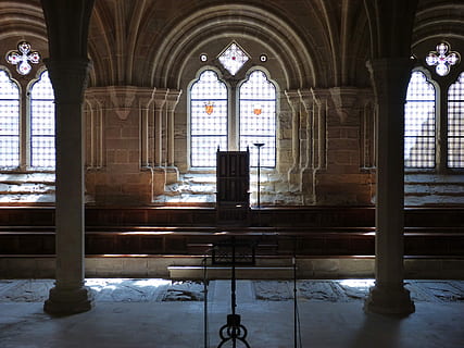kloster, sala, Capitular, gotisk, sala capitular, Poblet, Catalunya, bue, vindue, indendørs, arkitektur, arkitektoniske kolonne, religion, bygget struktur, bygning, sted for tilbedelse, tro, ingen mennesker, dag, spiritualitet, glas - materiale, fortiden, sæde, glas, 4K, CC0, offentligt domæne, royaltyfrie