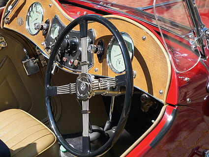 Oldtimer, Lenkrad, Auto, klassisch, Automobil, Dashboards, Instrumententafel, Cockpit, alt, Innere, Ledersitz, Fahrzeug, Auto Detail, Lenker, Nostalgie, wunderschönen, nostalgisch, Tacho, Transportmittel, historisch, Transport, Landfahrzeug, Retro-Stil, Nahansicht, keine Leute, Tag, Metall, Rad, Fahrzeugteil, stationär, Kraftfahrzeug, draußen, Luftfahrzeug, Antiquität, Gelb, Luxus, Chrom, 4K, CC0, gemeinfrei, lizenzfrei