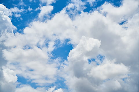 hvid, skyer, blå, himmel, Sky, landskab, natur, hvide skyer, baggrund, sammensætning, plads, utrolig, miljømæssige, atmosfære, fred, struktur, lys, ren, morgen, ilt, farvebillede, smuk, dag, detalje, farve, baggrunde, dom, udendørs, mønster, abstrakt, ingen, abstrakt mønster, selektiv fokusering, kopiere plads, ingen mennesker, levende farve, detaljer skud, perspektiv, tapet, sky - himmel, skønhed i naturen, hvid farve, lav vinkel visning, scenics - natur, ro, cloudscape, rolig scene, fuld ramme, idyllisk, fluffy, miljø, meteorologi, blødhed, 5K, CC0, offentligt domæne, royaltyfrie