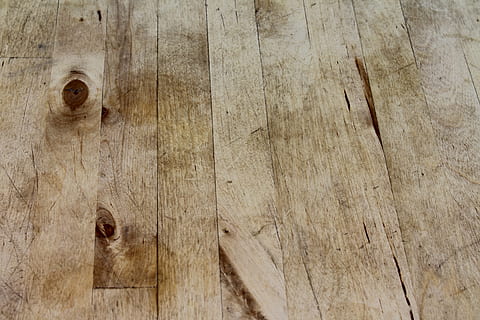 tre, struktur, bakgrunn, tekstur, natur, forvitret, gammel, tre overflate, tre - materiale, full ramme, strukturert, mønster, planke, ingen folk, brun, trekorn, nærbilde, gulv, innendørs, ujevn, veggbyggingsfunksjon, antikk, bord, teksturert effekt, overflatenivå, 4K, CC0, offentlig domene, opphavsrett gratis